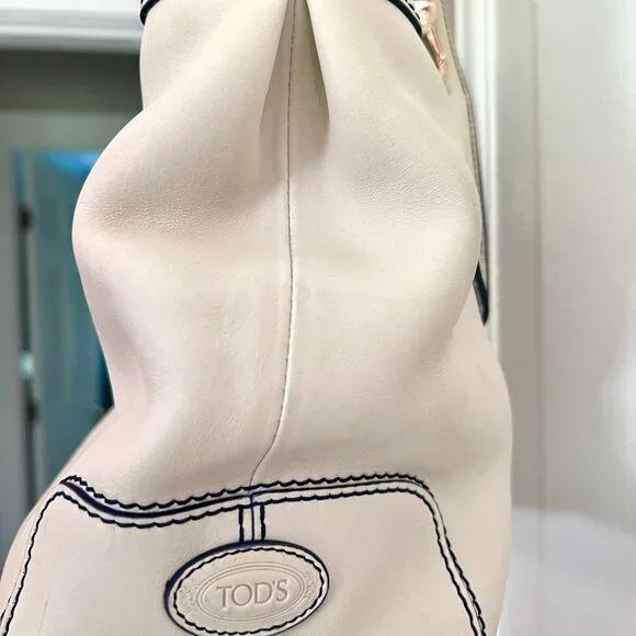 AUTHENTIC Italian Designer Tod's 'D Bag' Shoulder Bag - Picture 8 of 15